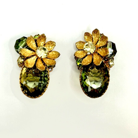 Vintage DeMario NY Green Floral Clip-On Statement Earrings - Picture 2 of 5